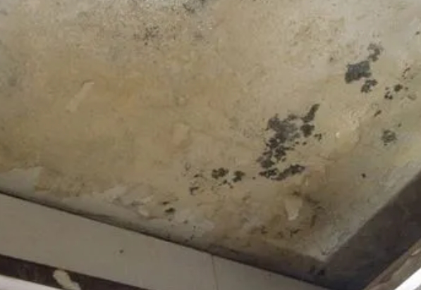 黄石阳台漏水维修公司分享下黄石卫生间渗水维修需要注意哪些问题。